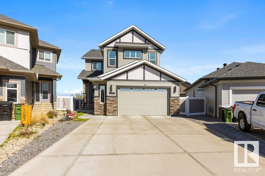 17079 46 St Nw, Edmonton, Alberta  T5Y 4B1 - Photo 3 - E4434923