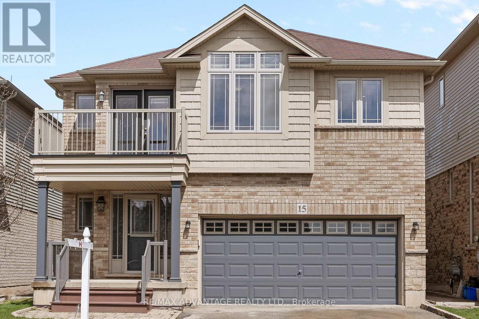 15 NORBROOK DRIVE, Hamilton, Ontario