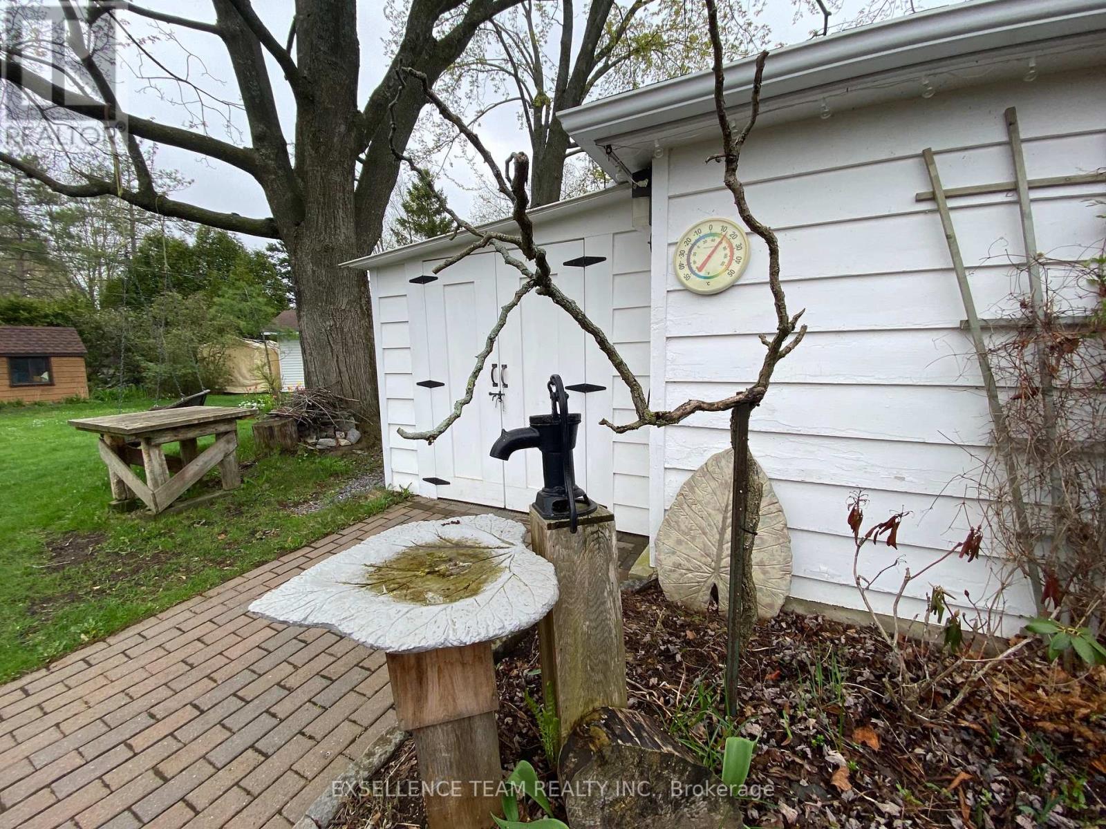 8 Ault Drive N, South Stormont, Ontario  K0C 1M0 - Photo 12 - X12130856