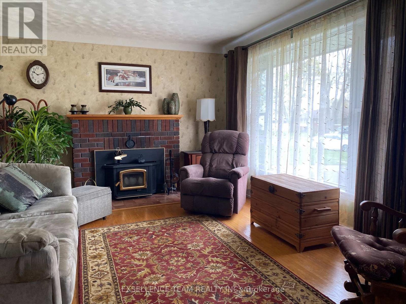 8 Ault Drive N, South Stormont, Ontario  K0C 1M0 - Photo 16 - X12130856