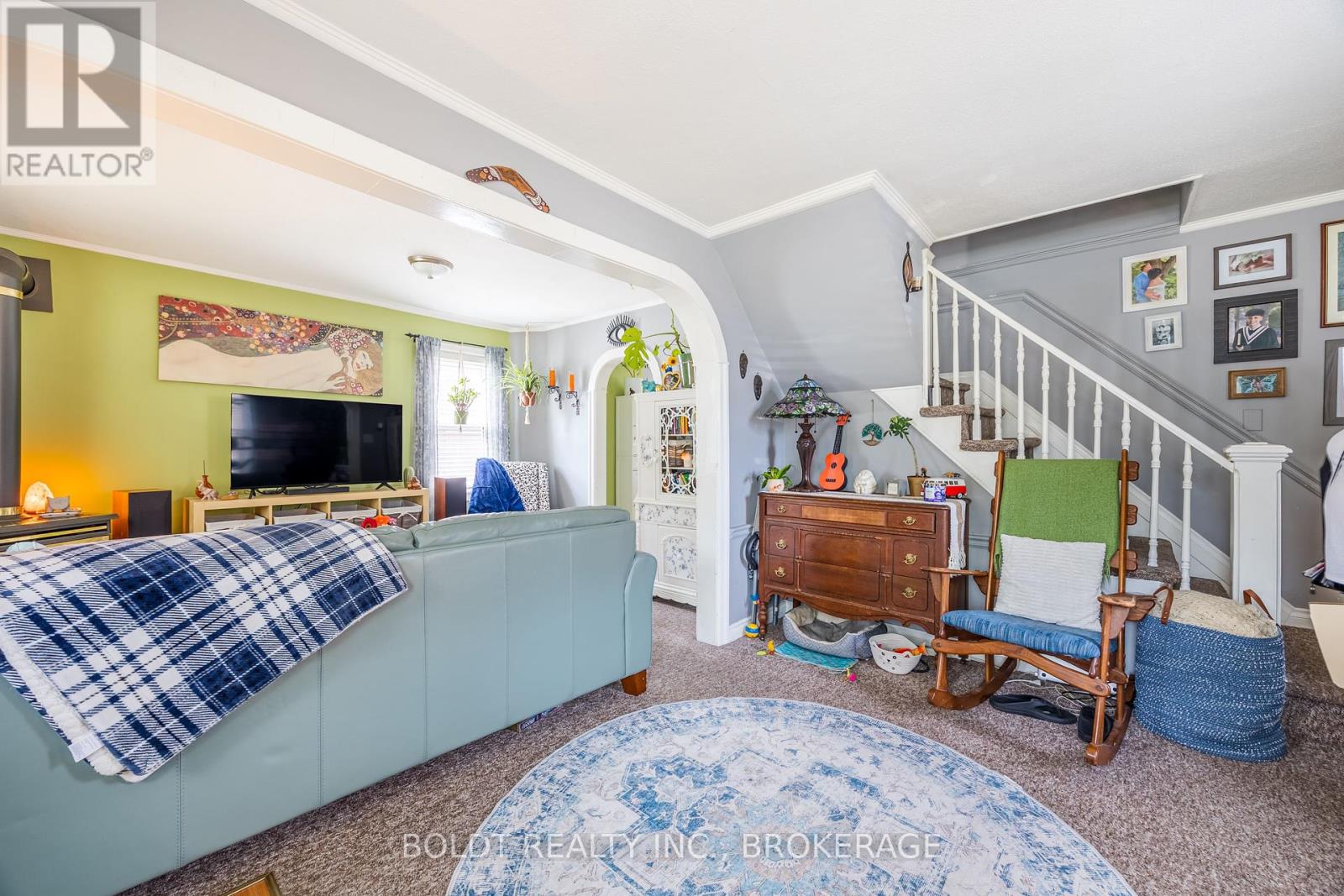 6019 Dorchester Road, Niagara Falls, Ontario  L2G 5S8 - Photo 4 - X12130828