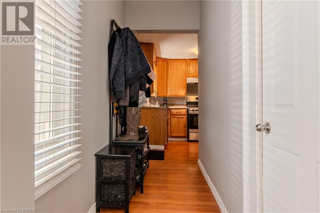 196 Grey Street, Brantford, Ontario  N3S 4W5 - Photo 8 - 40721039
