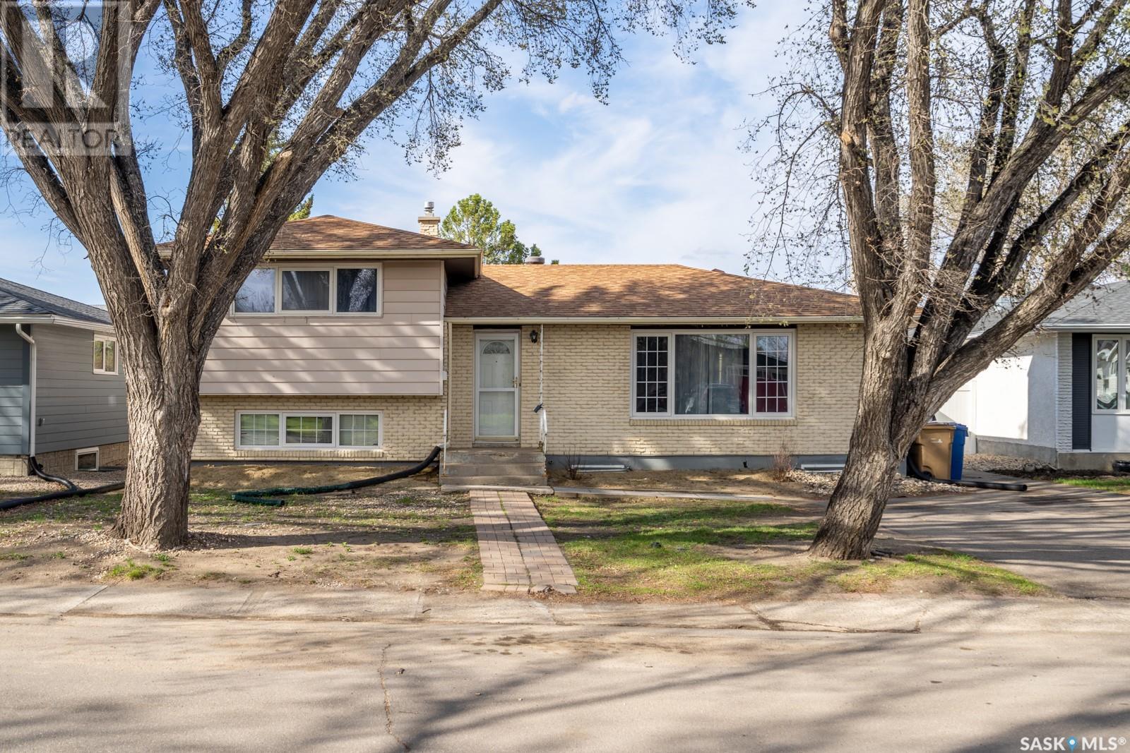 Property at 30 Wheaton CRESCENT image 1