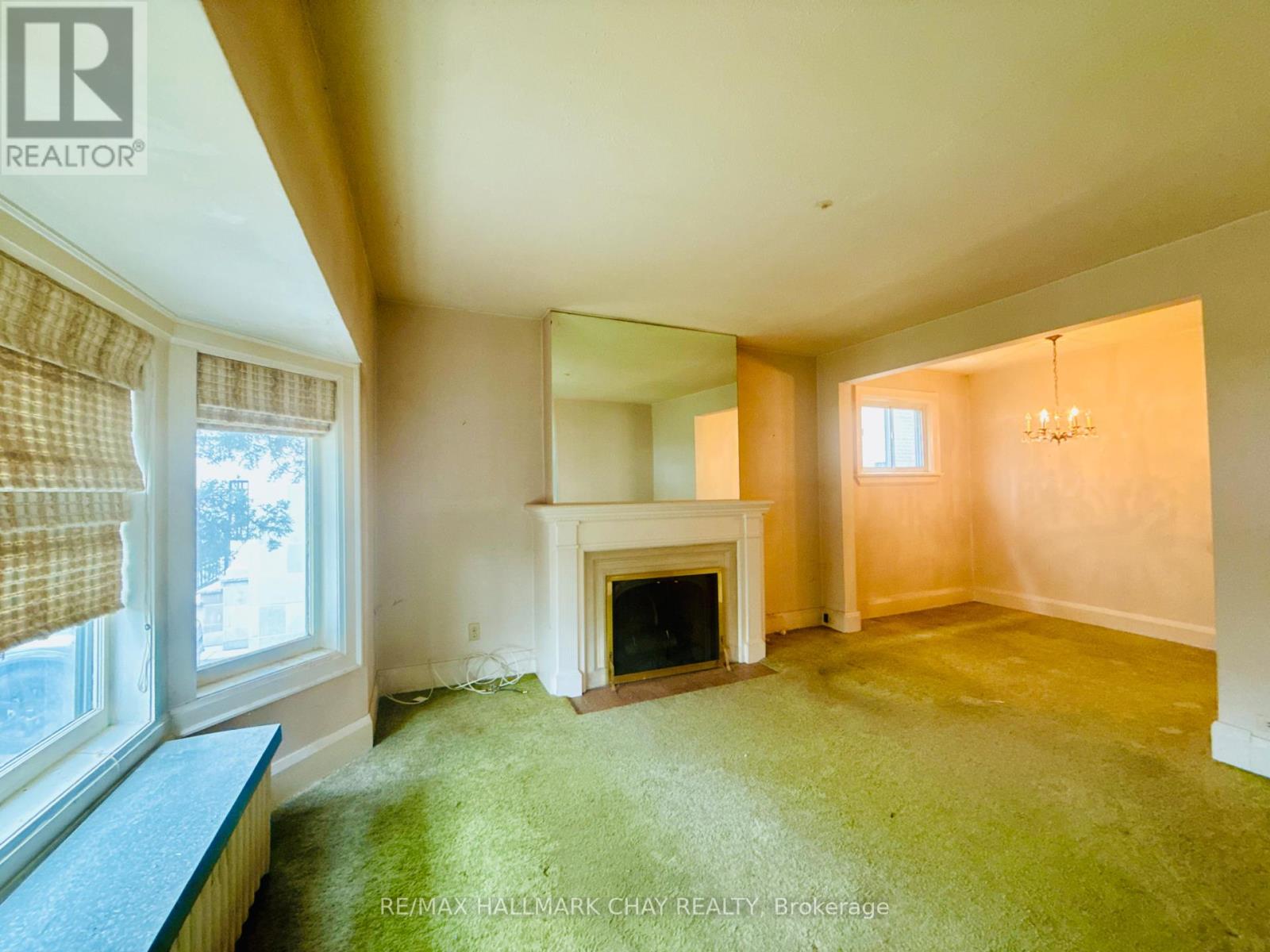 310 St Germain Avenue, Toronto, Ontario  M5M 1W3 - Photo 11 - C12130797