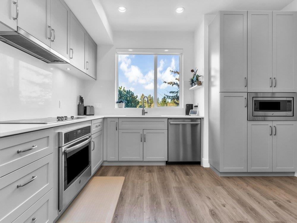 40 15775 Mountain View Drive, Surrey, British Columbia  V3Z 0W7 - Photo 14 - R2999678