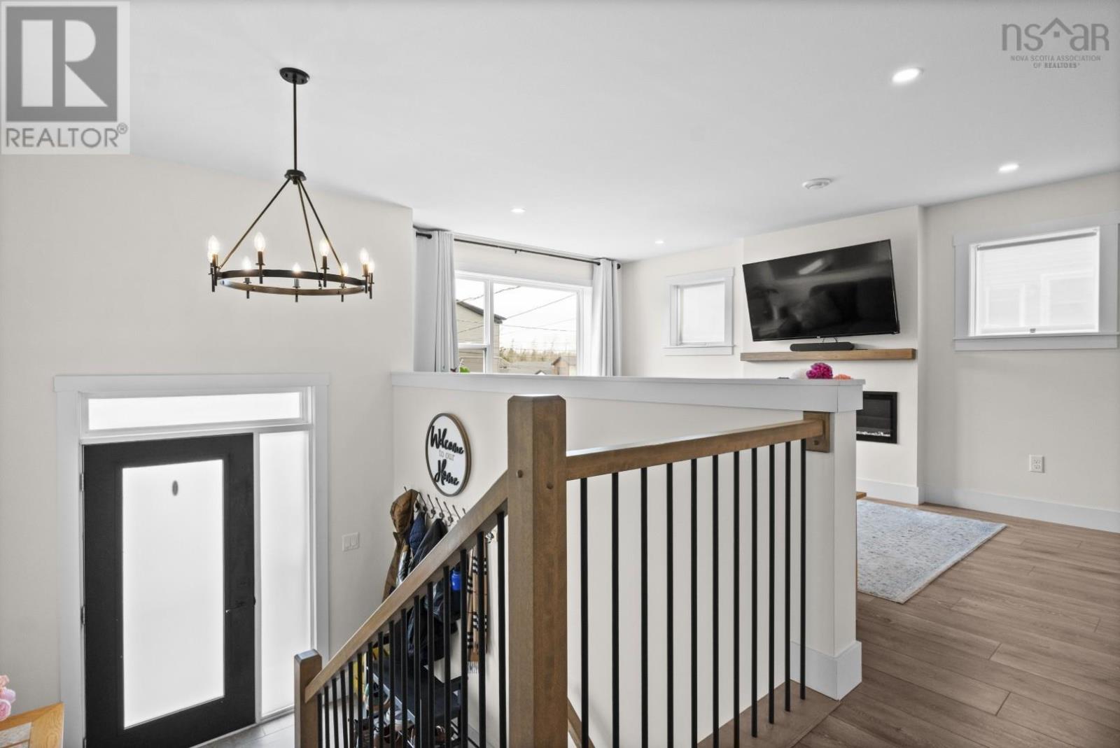 Property at 5 Sam Crescent image 2