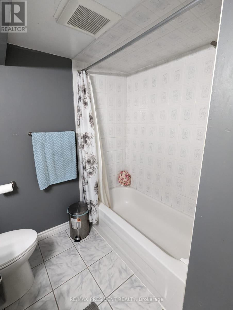 103 Cunningham Drive, Vaughan, Ontario  L6A 2C2 - Photo 16 - N12130753