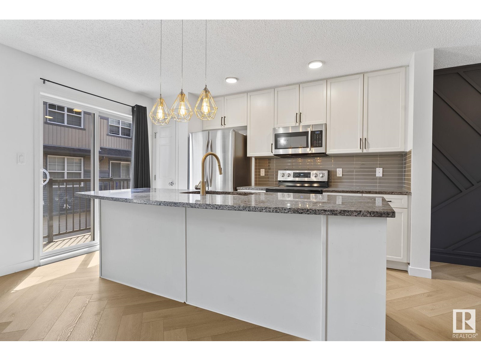 Property at #2 4029 ORCHARDS DR SW SW image 5