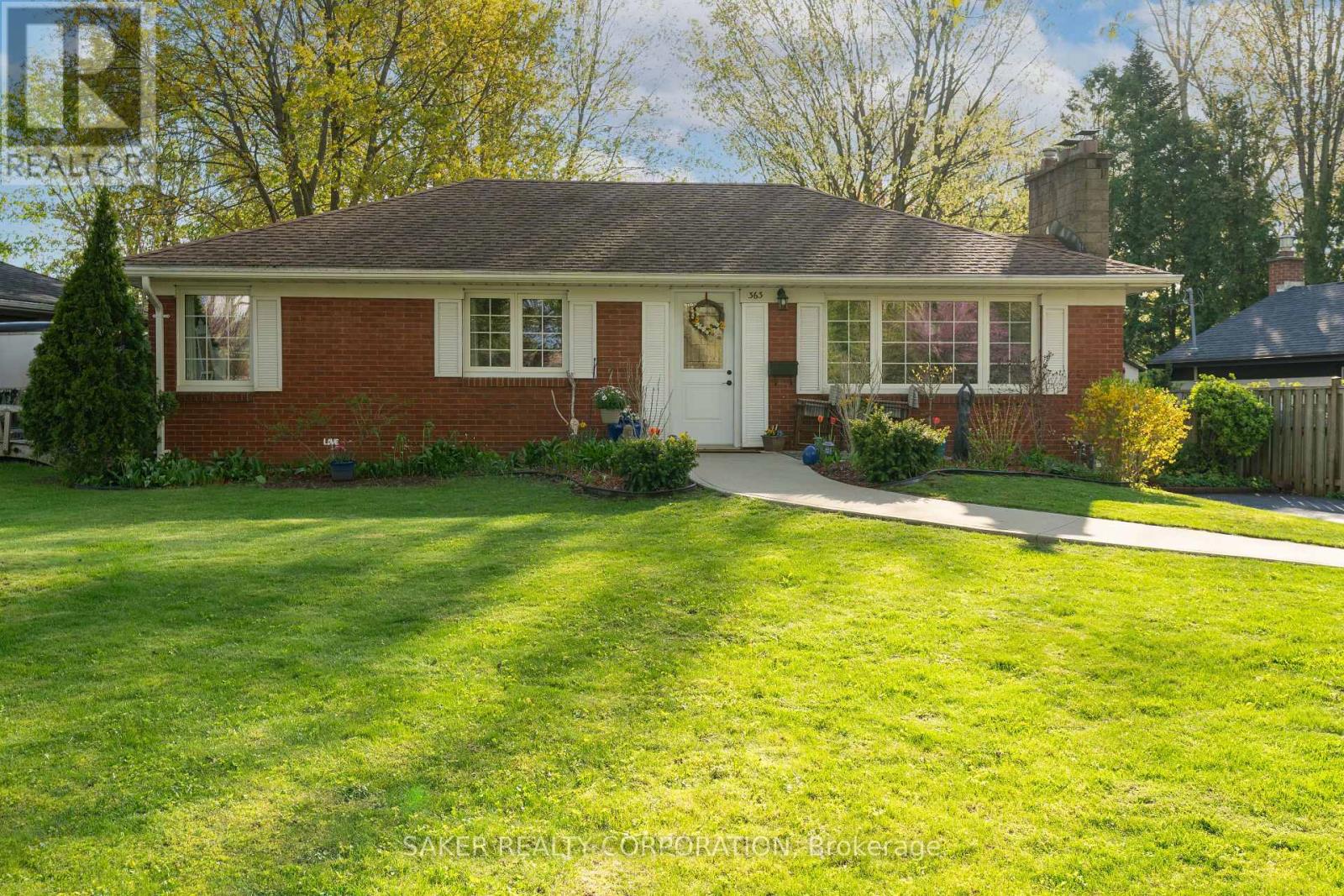 363 Glenrose Drive, London South, Ontario  N6K 2B1 - Photo 3 - X12131066