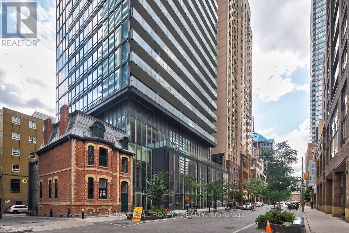 4208 - 15 GRENVILLE STREET, Toronto, Ontario