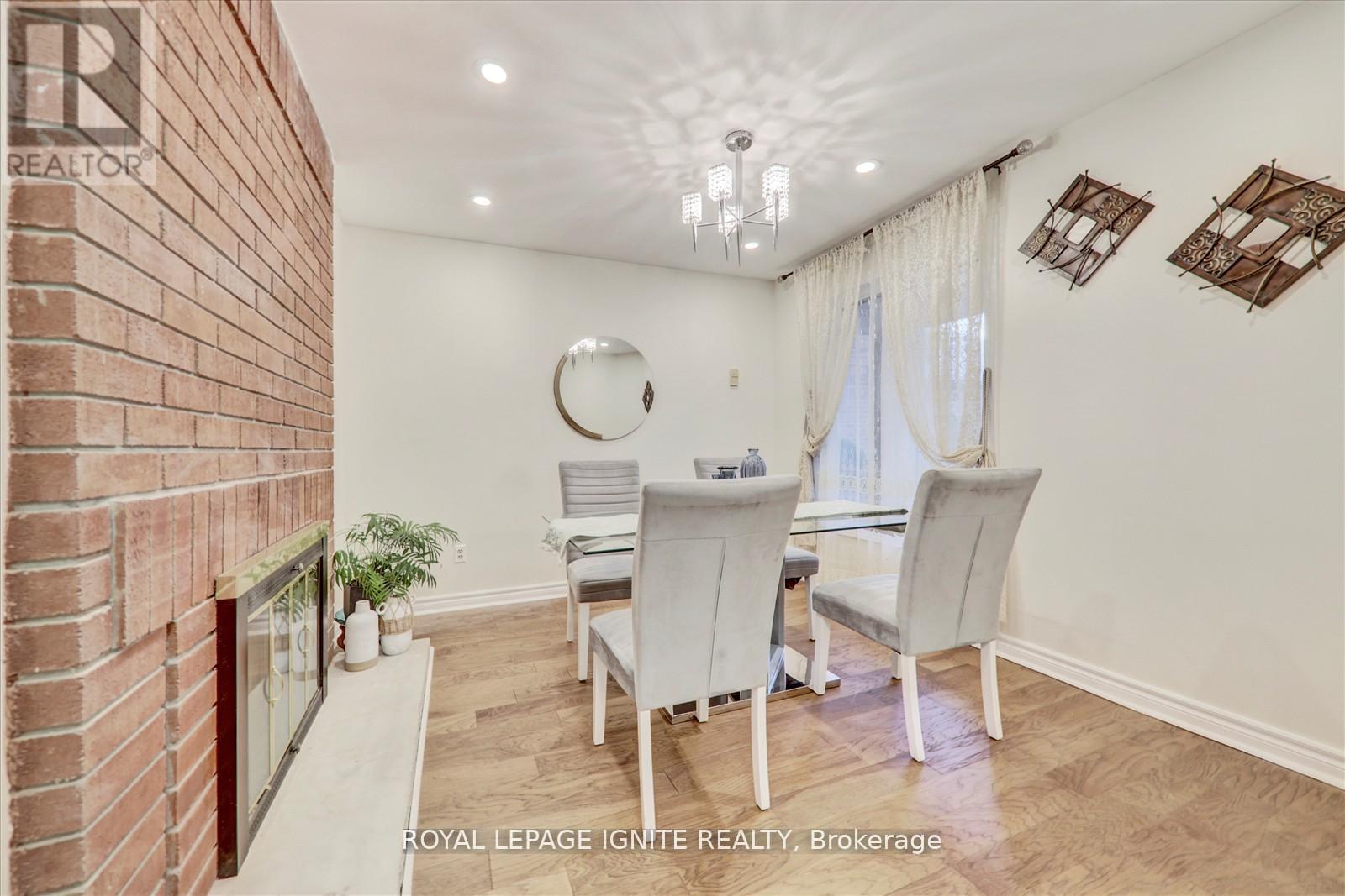 39 Maberley Crescent, Toronto, Ontario  M1C 3K7 - Photo 6 - E12130961