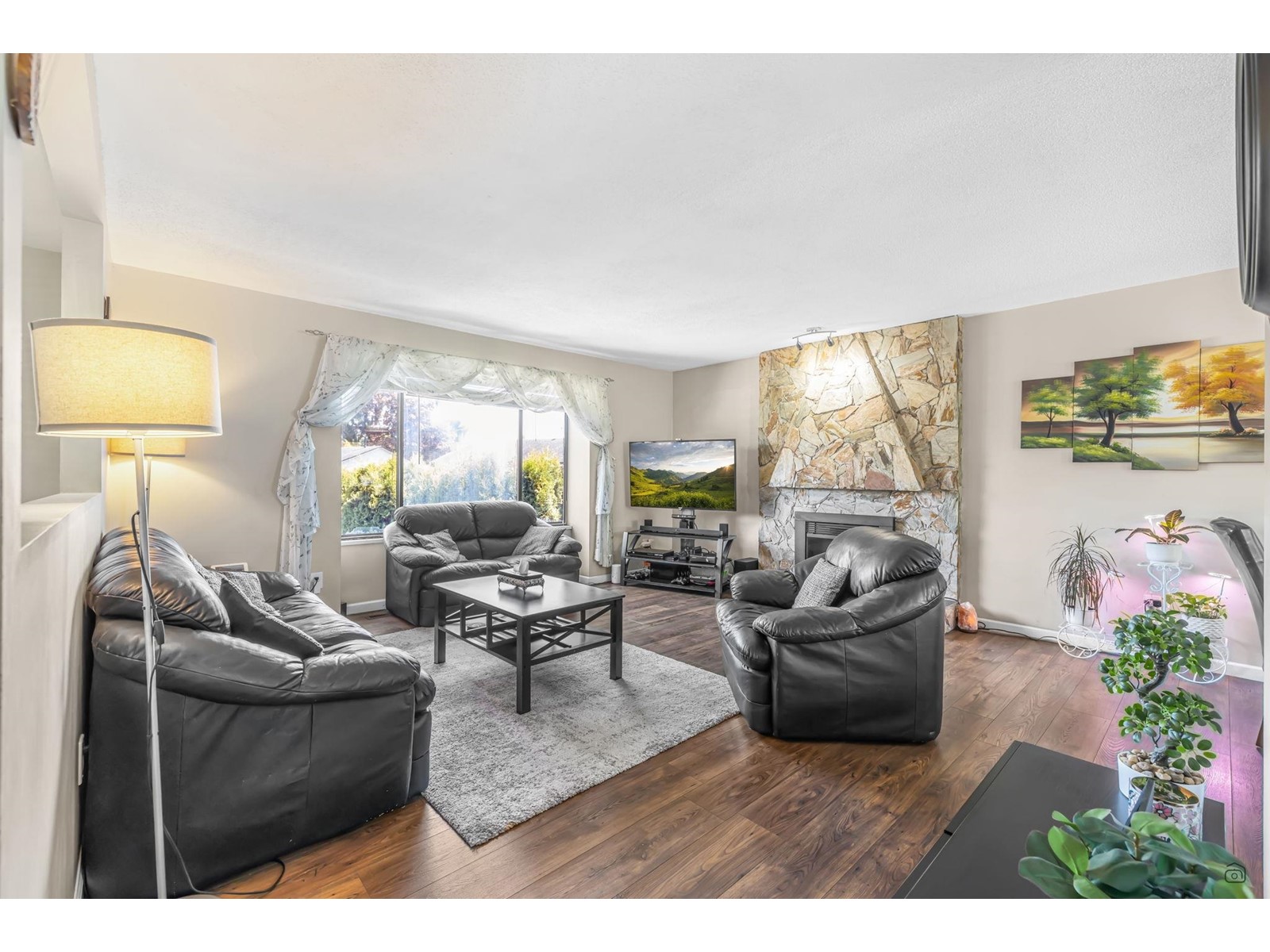 13211 66A AVENUE, surrey, British Columbia
