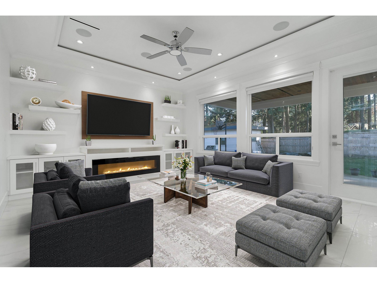 Property at 11748 82 AVENUE image 3