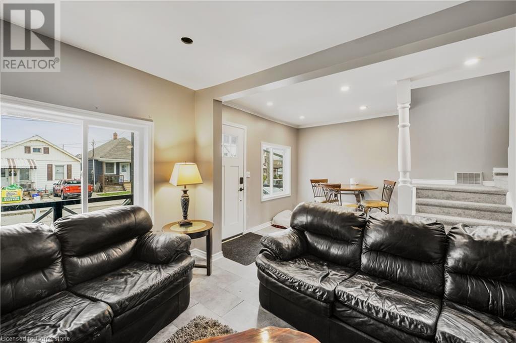 18 Allandale Street, Hamilton, Ontario  L8H 4P8 - Photo 9 - 40725988