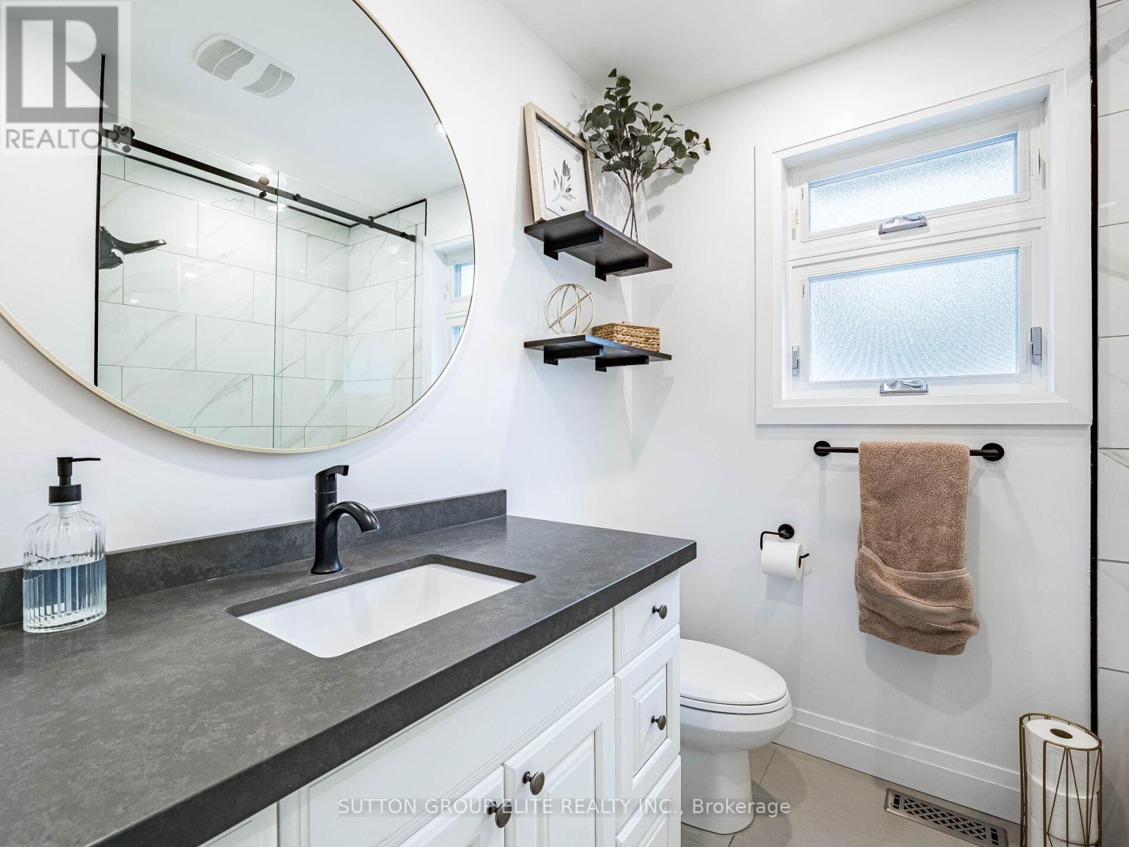 19 Joycelyn Crescent, Halton Hills, Ontario  L7G 2S5 - Photo 24 - W12130751