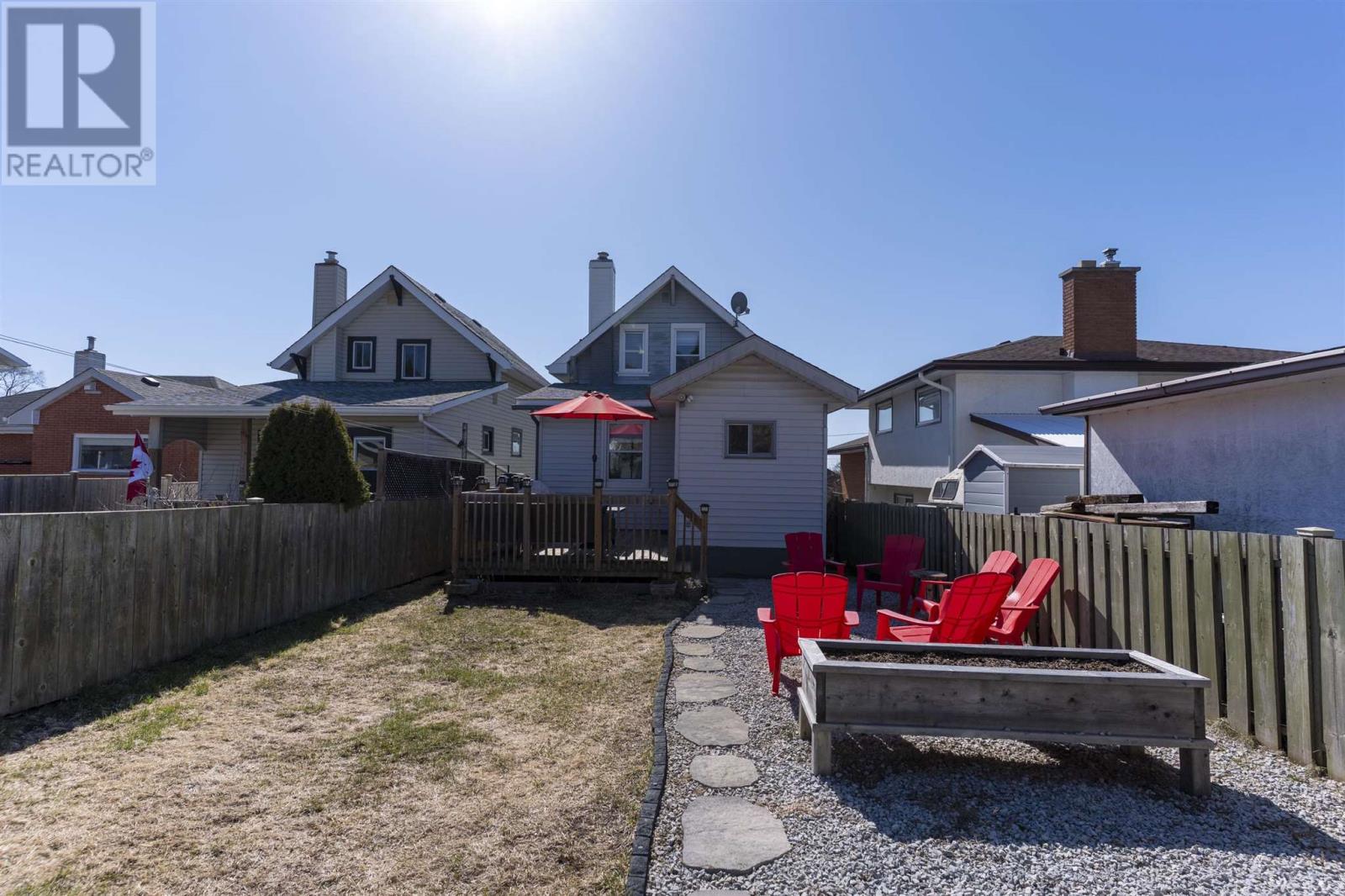 118 Ruttan St, Thunder Bay, Ontario  P7A 5E2 - Photo 3 - TB251046