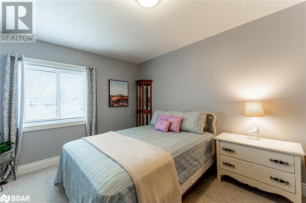 20 Ferris Lane, Barrie, Ontario  L4M 2X7 - Photo 8 - 40717762