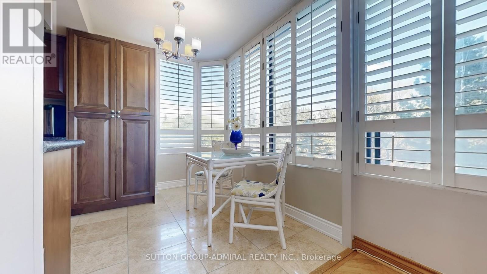 201 - 7601 Bathurst Street, Vaughan, Ontario  L4J 4H5 - Photo 16 - N12130872