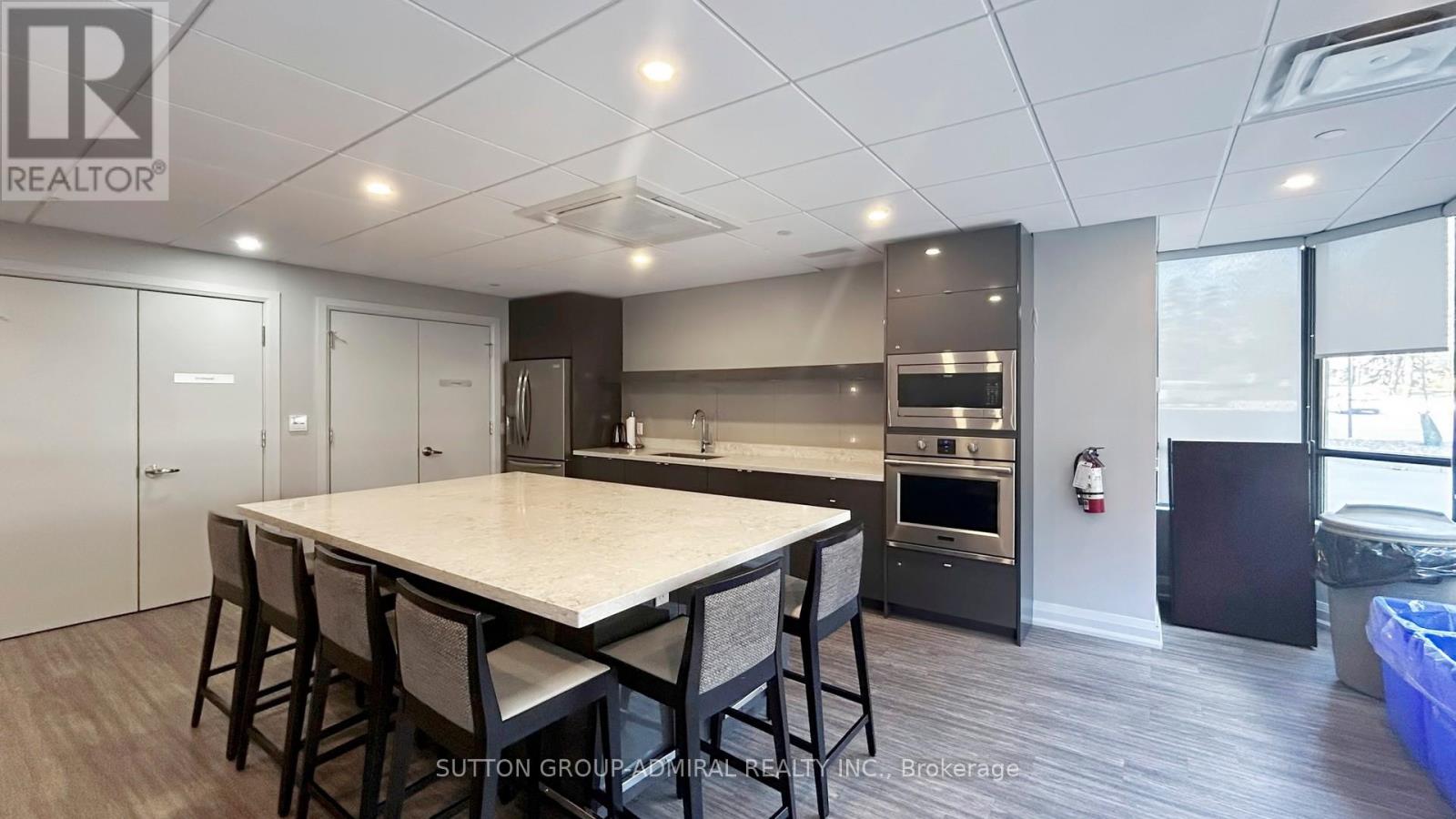 201 - 7601 Bathurst Street, Vaughan, Ontario  L4J 4H5 - Photo 29 - N12130872