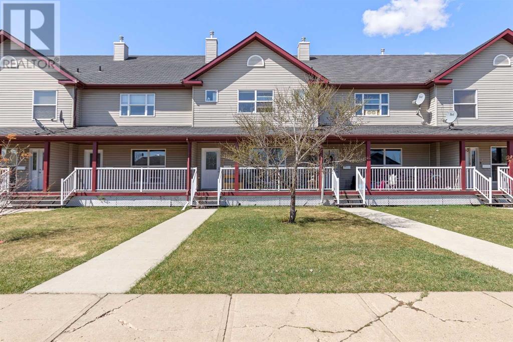 3, 1820 49 Avenue, Lloydminster, Saskatchewan  S9V 1T2 - Photo 2 - A2215737