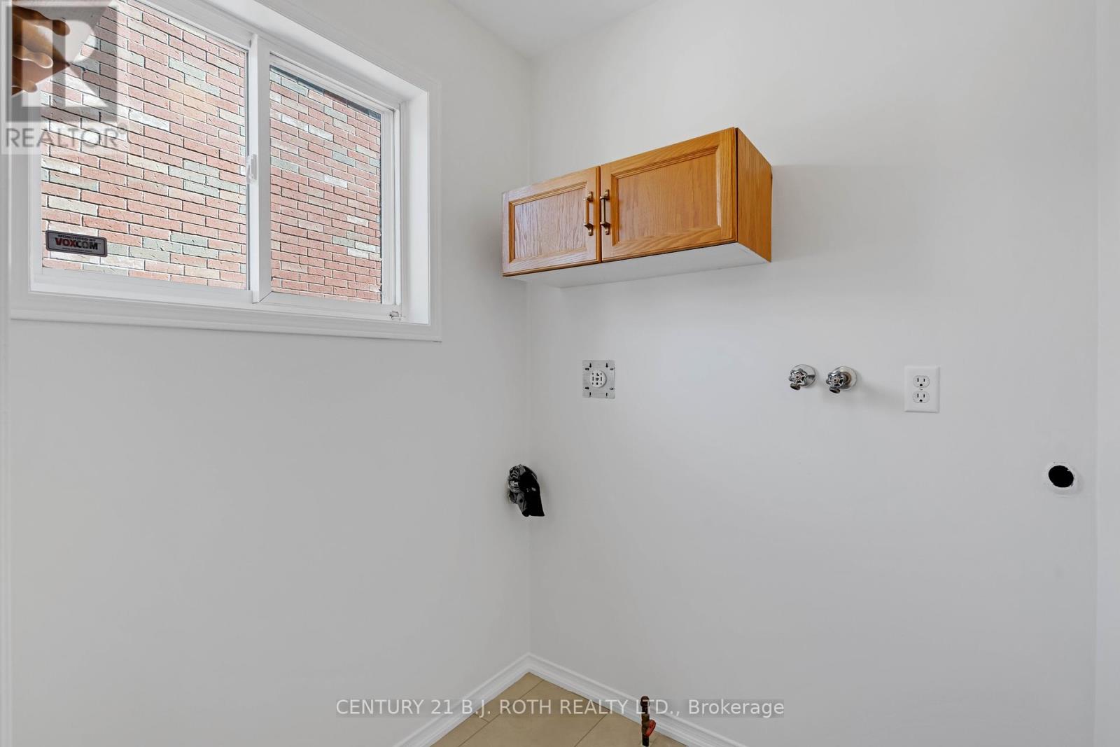 165 Taylor Drive, Barrie, Ontario  L4N 8L1 - Photo 15 - S12130947