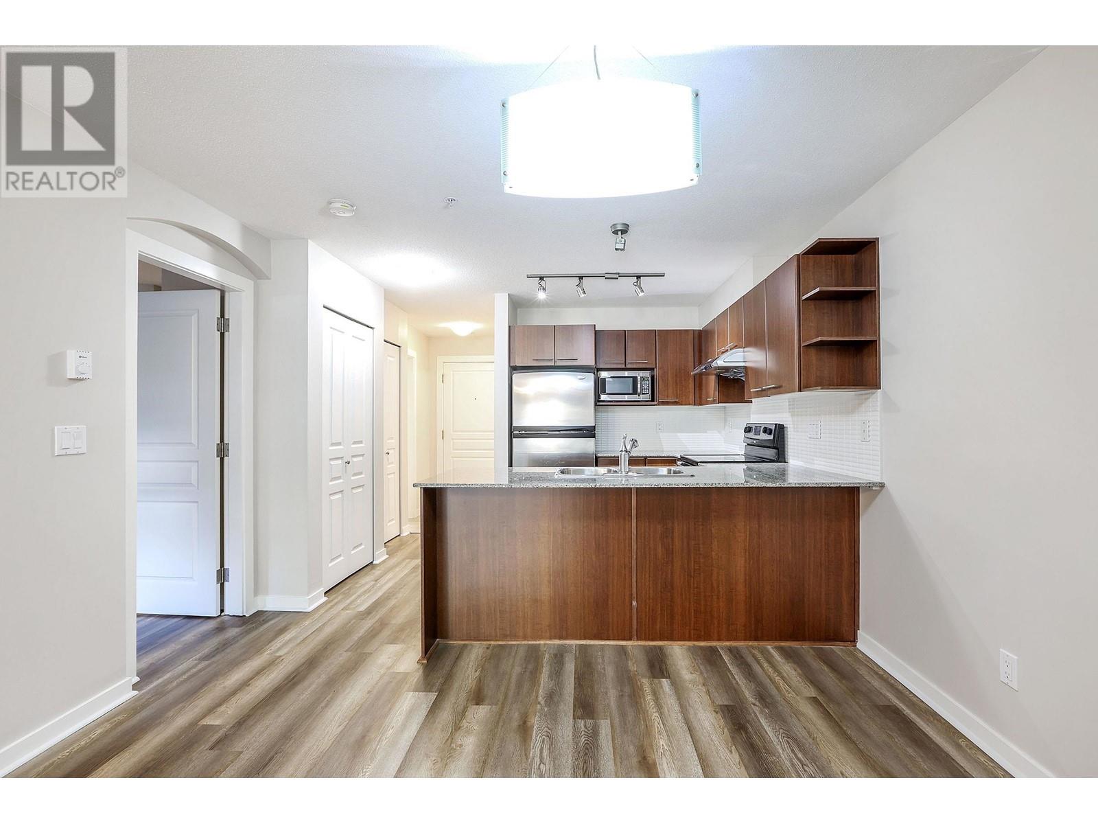110 4728 Brentwood Drive, Burnaby, British Columbia  V5C 0G2 - Photo 6 - R2999647