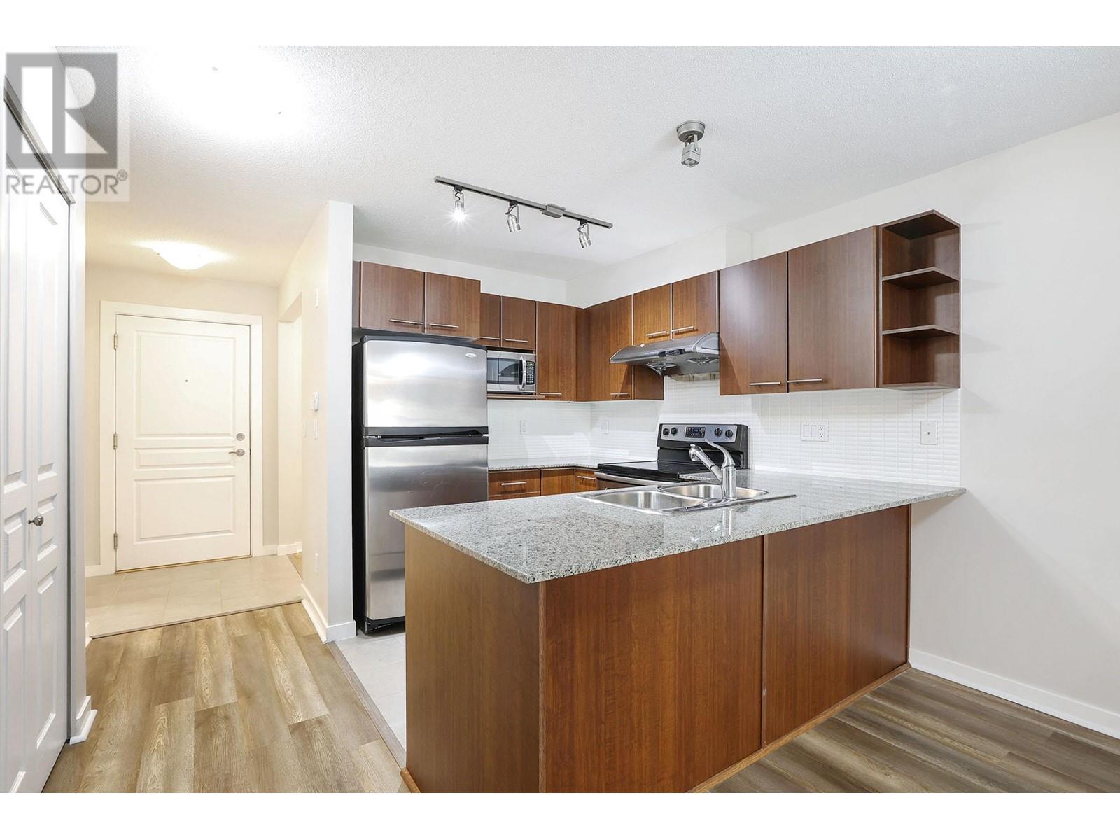 110 4728 Brentwood Drive, Burnaby, British Columbia  V5C 0G2 - Photo 7 - R2999647