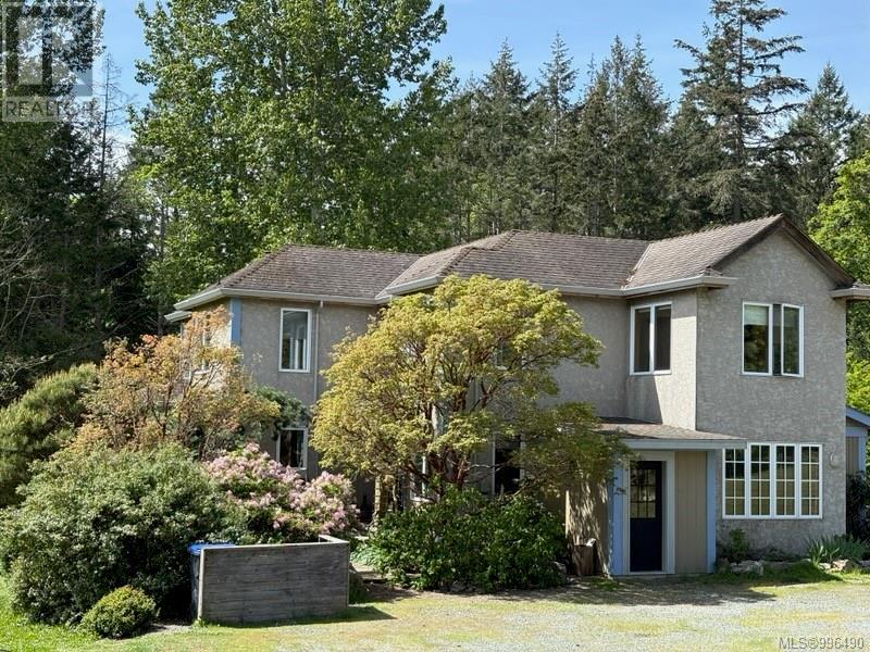 Property at 2035 Pace Rd image 4