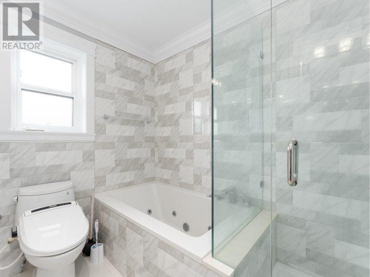 7626 Hedley Avenue, Burnaby, British Columbia  V5E 2R3 - Photo 14 - R2999609
