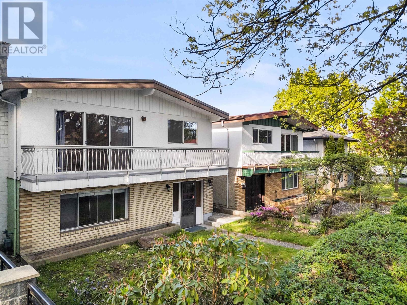 2081 E 27th Avenue, Vancouver, British Columbia  V5N 2W7 - Photo 13 - R2999625