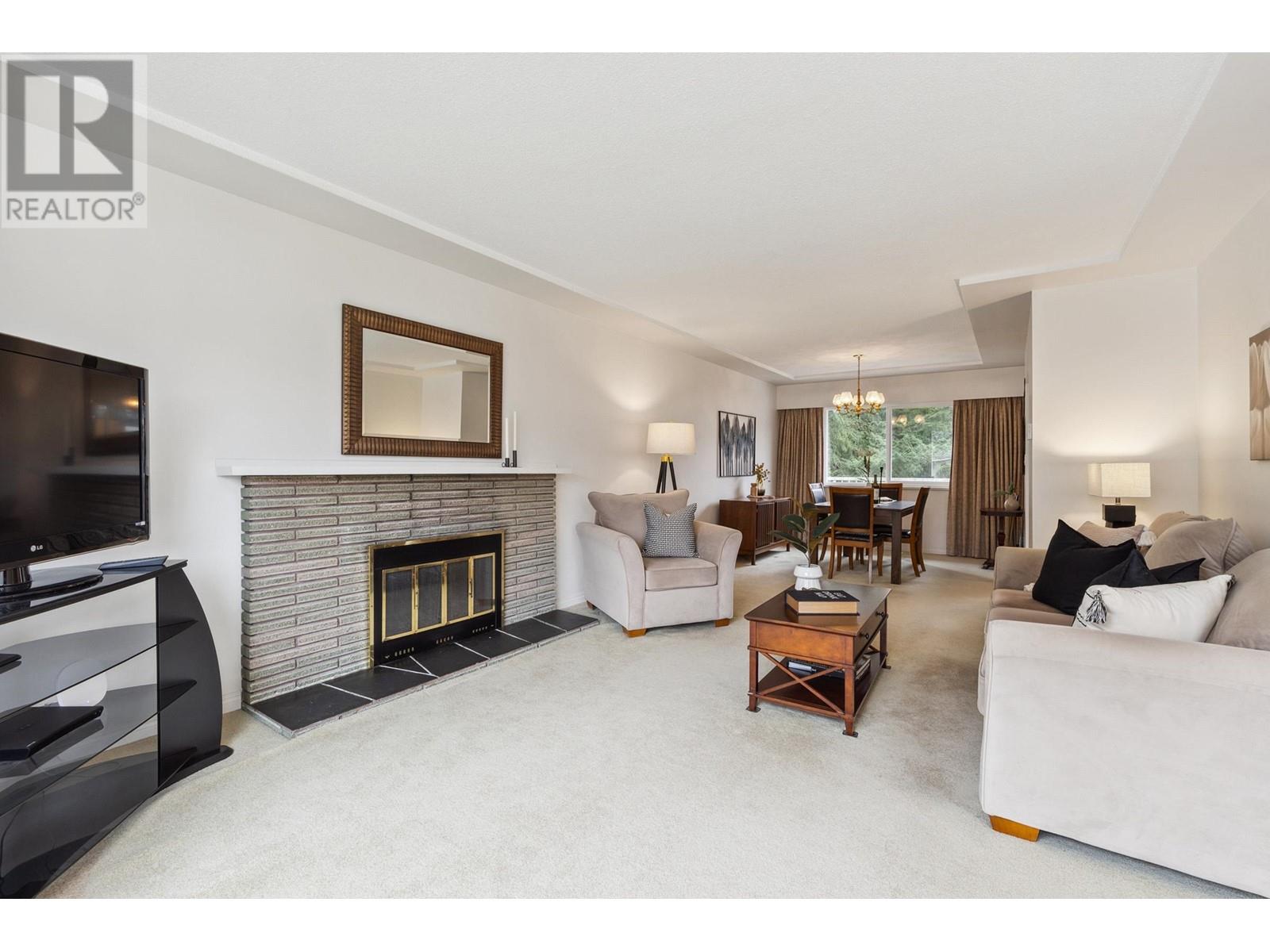 462 Midvale Street, Coquitlam, British Columbia  V3K 5H6 - Photo 5 - R2999643