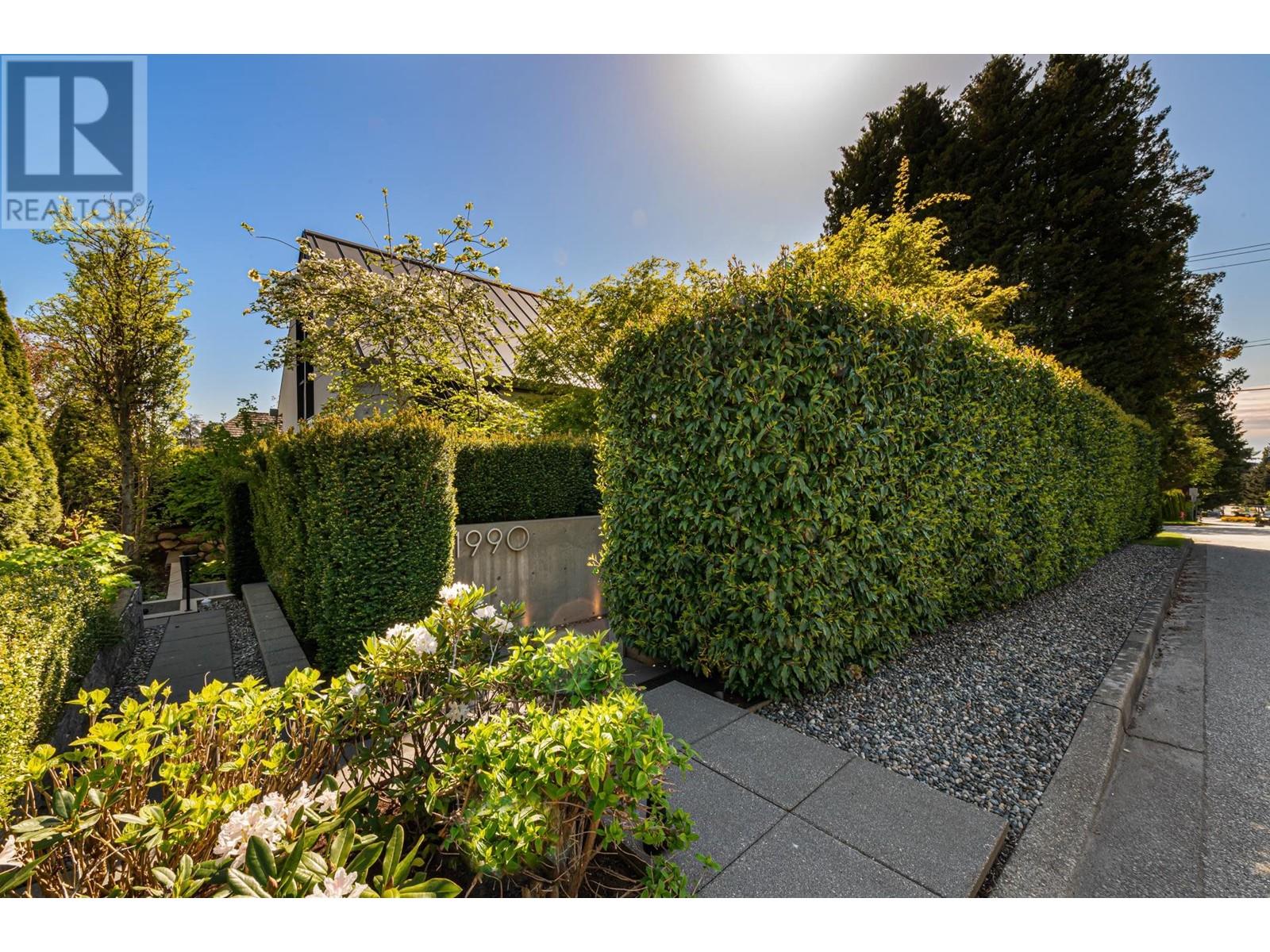 1990 Fulton Avenue, West Vancouver, British Columbia  V7V 1S9 - Photo 2 - R2999659