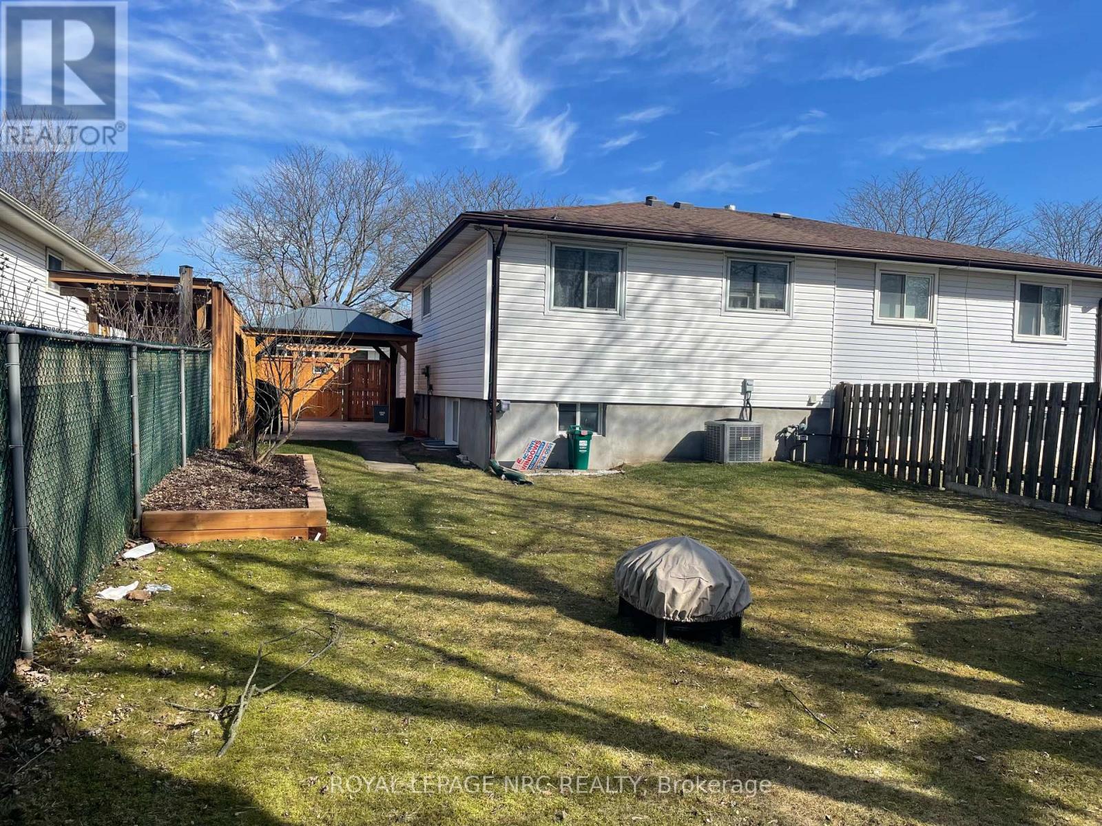 7010 Bonnie Street, Niagara Falls (Arad/fallsview), Ontario  L2G 7L1 - Photo 10 - X12130709