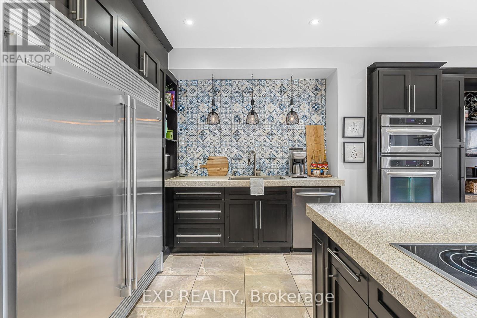 92 Oleary Drive, Hamilton, Ontario  L9K 0B5 - Photo 11 - X12130726