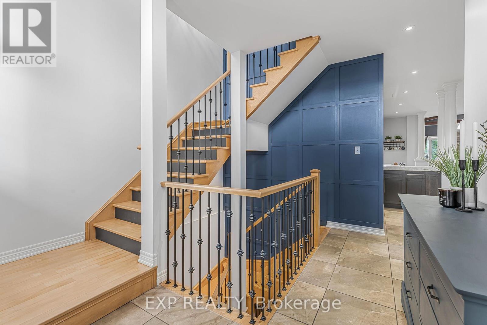 92 Oleary Drive, Hamilton, Ontario  L9K 0B5 - Photo 6 - X12130726