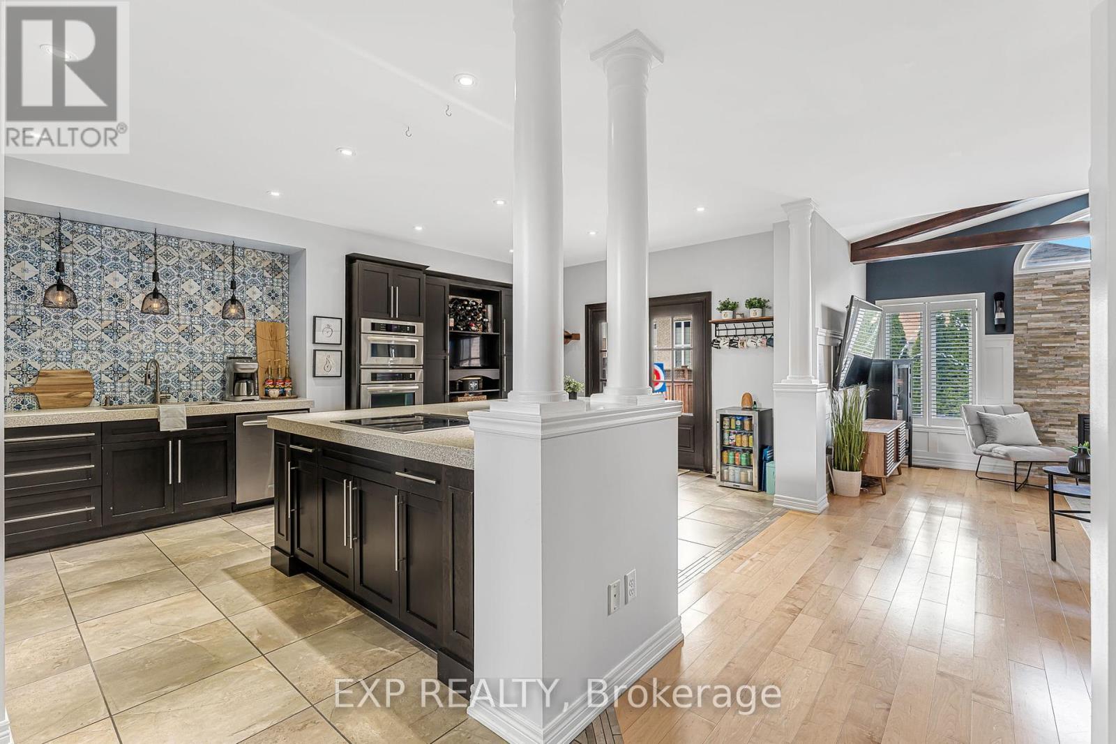 92 Oleary Drive, Hamilton, Ontario  L9K 0B5 - Photo 9 - X12130726