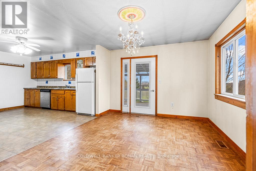316522 Highway 6 Line, Chatsworth, Ontario  N0H 1G0 - Photo 13 - X12130767