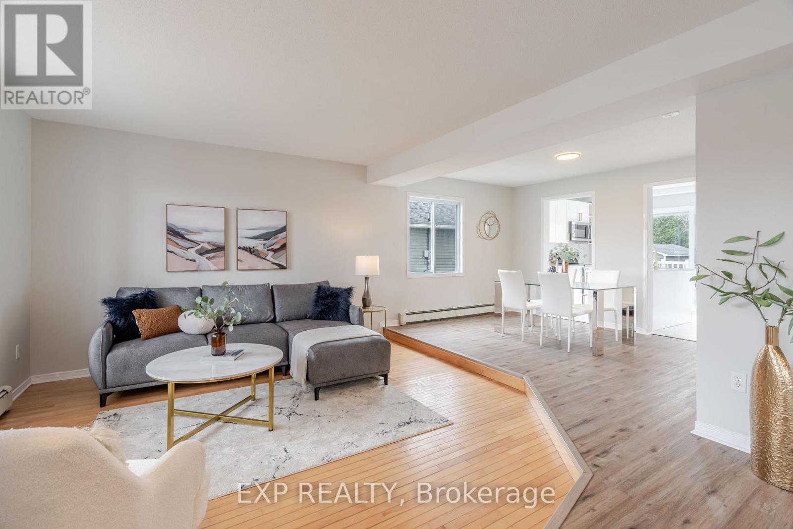 386 Laurier Street, Clarence-Rockland, Ontario  K4K 1G2 - Photo 5 - X12131047
