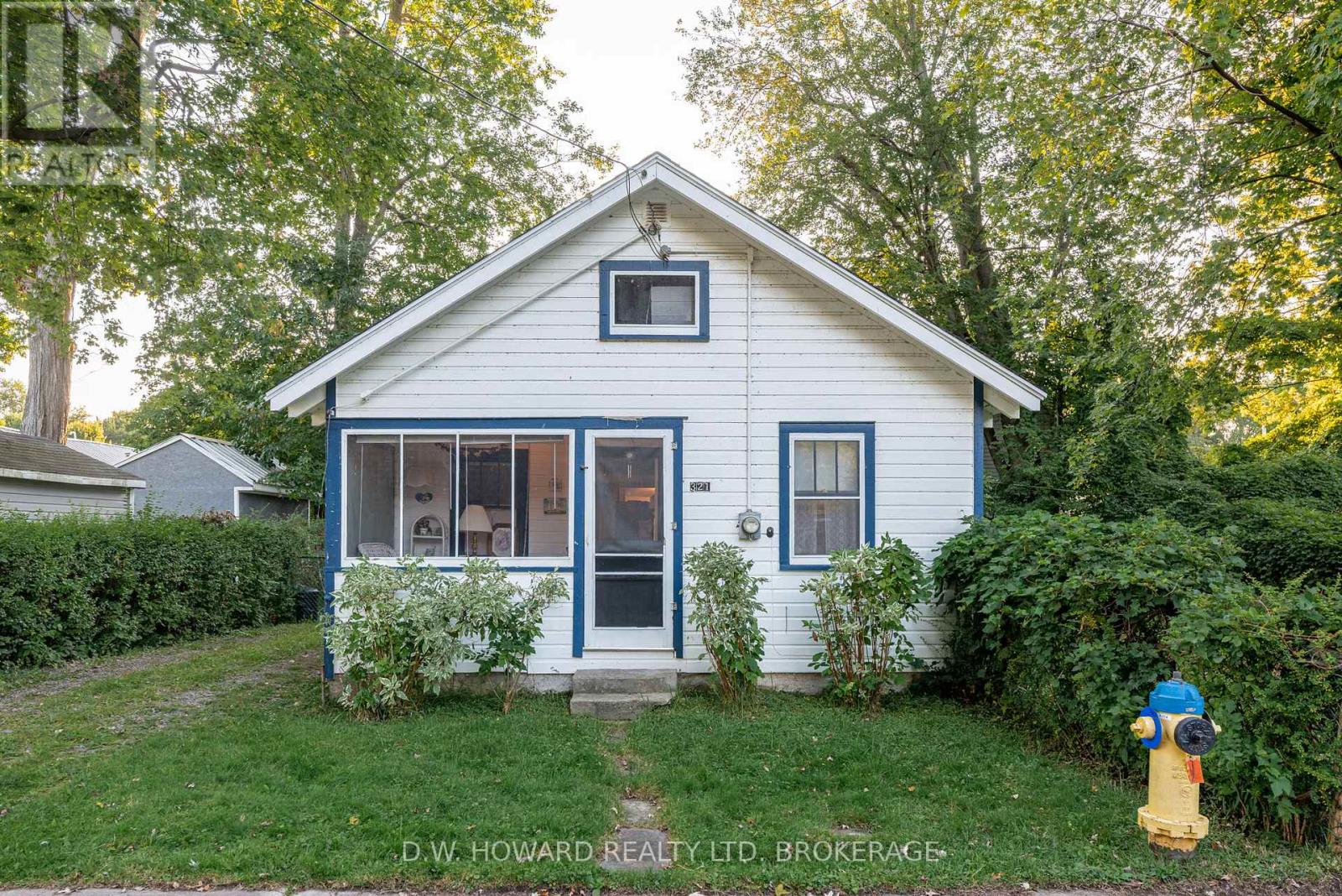 Property at 321 MAPLEWOOD AVENUE image 2