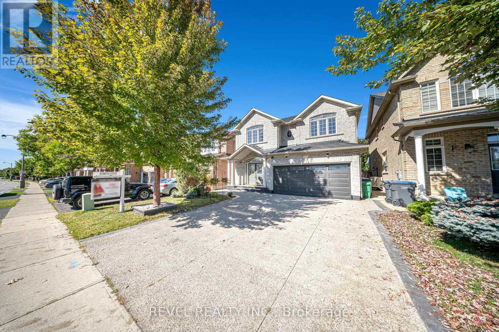 460 Father Tobin Road, Brampton, Ontario  L6R 0S2 - Photo 2 - W12130809
