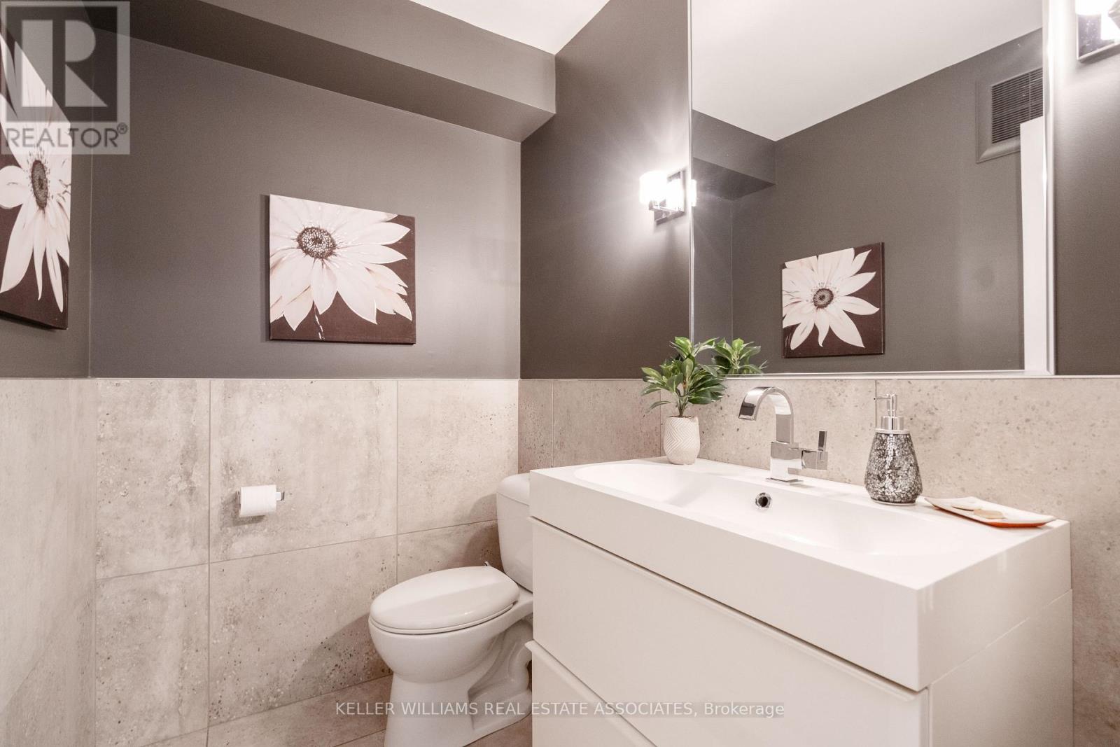 19 - 3265 South Millway, Mississauga, Ontario  L5L 2R3 - Photo 5 - W12131013