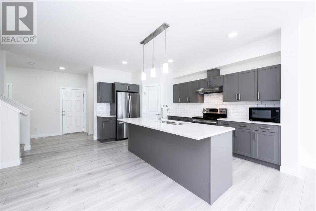 13 Walcrest Lane Se, Calgary, Alberta  T2X 4G2 - Photo 8 - A2208337