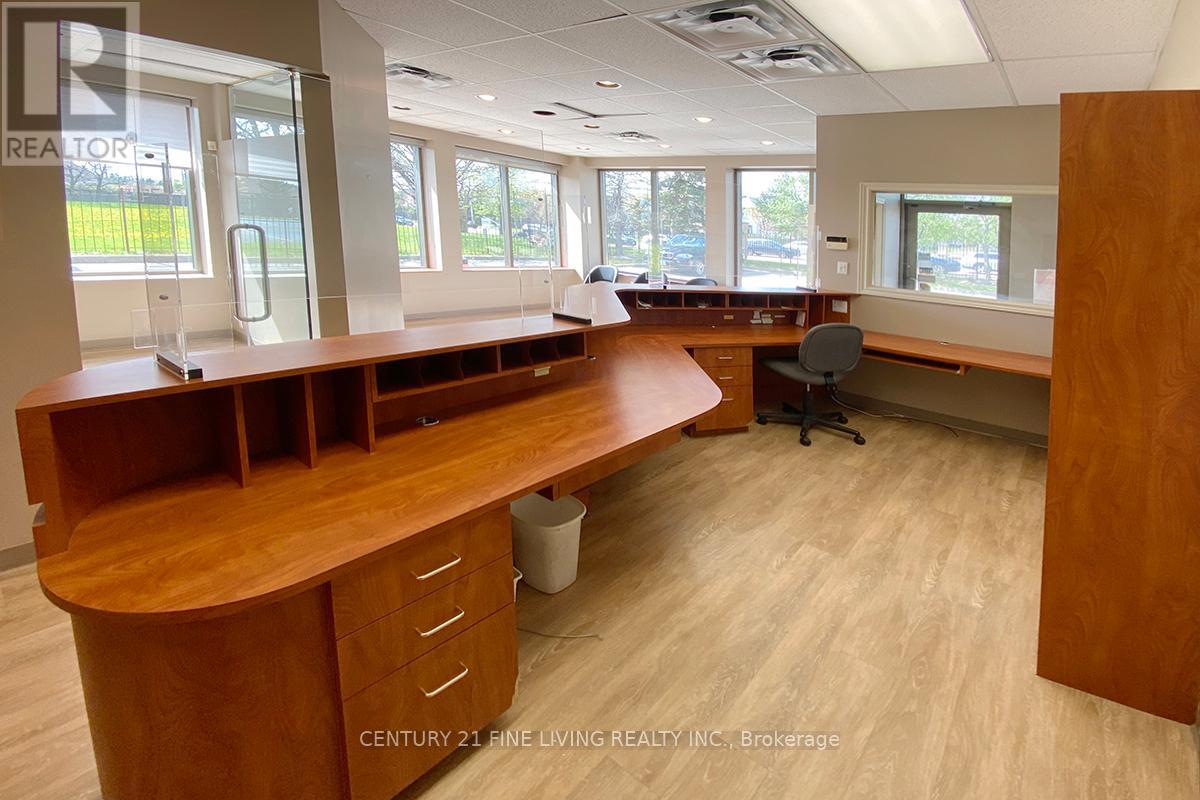 1 - 38 Velmar Drive, Vaughan, Ontario  L4L 0K1 - Photo 7 - N12083681