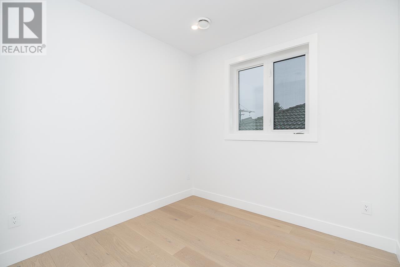 2 2753 Nanaimo Street, Vancouver, British Columbia  V5N 5E9 - Photo 15 - R2999484