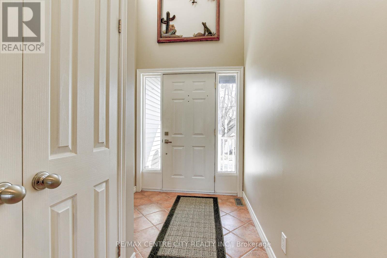 210 Cornell Drive, Central Elgin, Ontario  N5L 1A5 - Photo 3 - X12045388