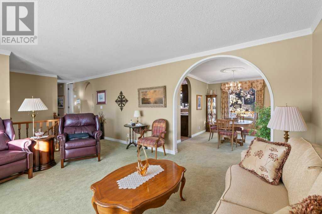 Property at 2308 Palisade Drive SW image 4