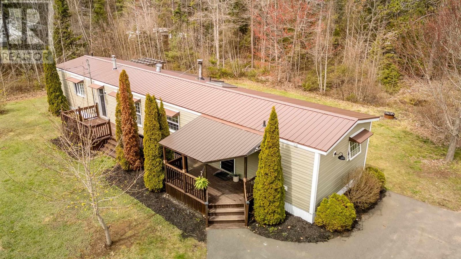319 Hall Road, South Greenwood, Nova Scotia  B0P 1R0 - Photo 1 - 202510084