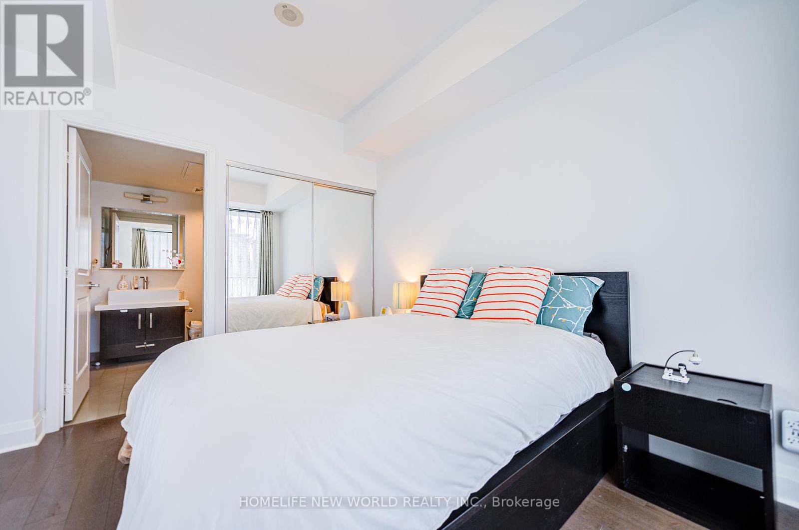3102 - 65 St Mary Street, Toronto, Ontario  M5S 0A6 - Photo 16 - C12128632