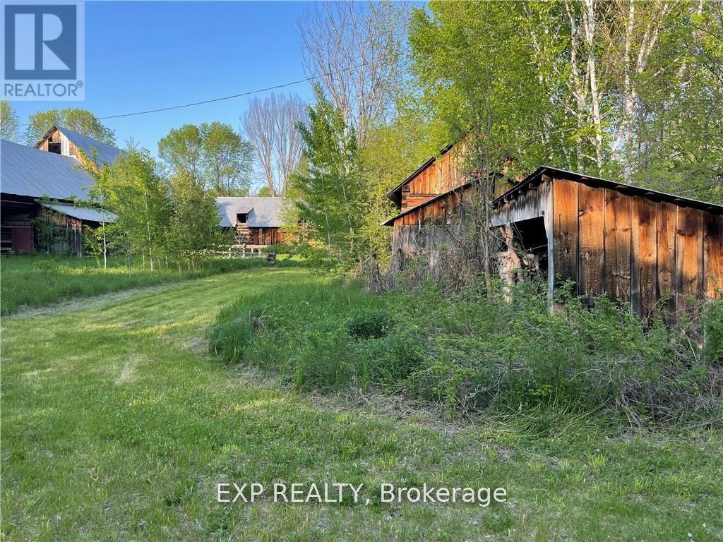 28 Island View Drive, North Algona Wilberforce, Ontario  K0J 1X0 - Photo 9 - X12131273