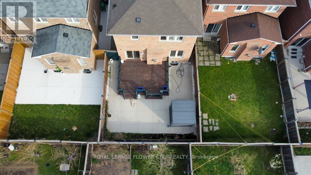 8 Washburn Road, Brampton, Ontario  L6P 3V7 - Photo 48 - W12130155